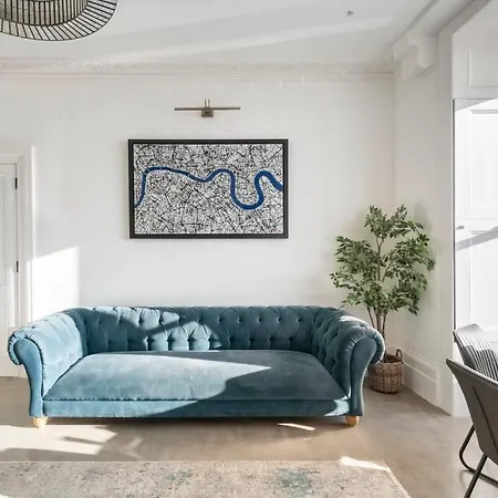 3 Bedroom, 3 Bathroom Large Flat With Sea Views! Hastings Exterior photo